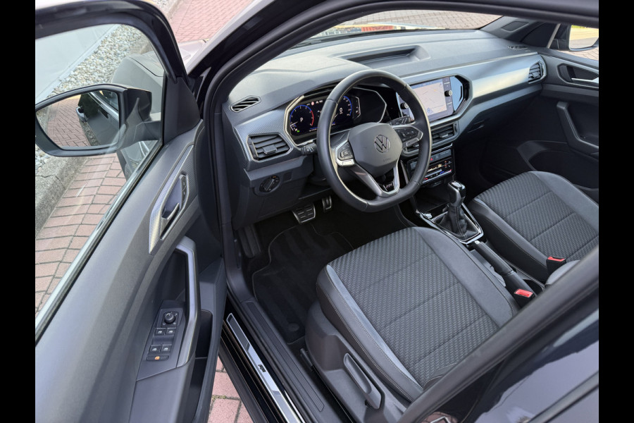 Volkswagen T-Cross 1.5 TSI 150pk DSG R-Line | Acc | Lane | Camera Volkswagen T-Cross 1.5 TSI 150pk DSG R-Line | Acc | Lane | Camera