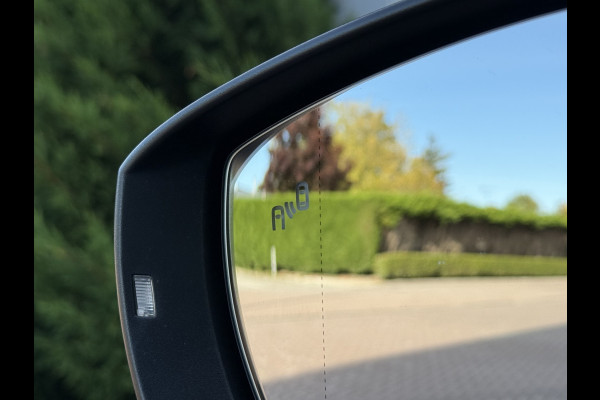 Volkswagen T-Cross 1.5 TSI 150pk DSG R-Line | Acc | Lane | Camera Volkswagen T-Cross 1.5 TSI 150pk DSG R-Line | Acc | Lane | Camera