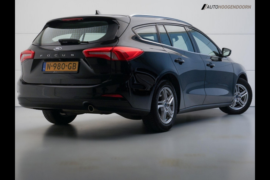 Ford FOCUS Wagon 1.0 EcoBoost Sport Edition Business (APPLE CARPLAY,LED VERLICHTING,PARKEERSENOREN,CAMERA,LM-VELGEN,TOPCONDITIE)