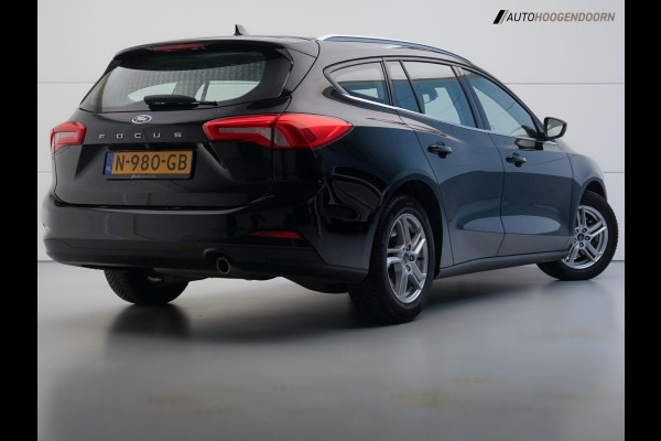 Ford FOCUS Wagon 1.0 EcoBoost Sport Edition Business (APPLE CARPLAY,LED VERLICHTING,PARKEERSENOREN,CAMERA,LM-VELGEN,TOPCONDITIE)
