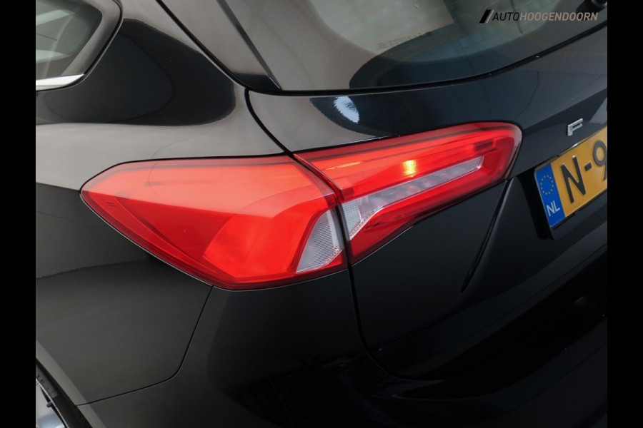 Ford FOCUS Wagon 1.0 EcoBoost Sport Edition Business (APPLE CARPLAY,LED VERLICHTING,PARKEERSENOREN,CAMERA,LM-VELGEN,TOPCONDITIE)