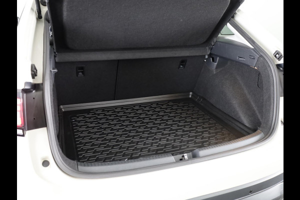 Volkswagen Taigo 1.0 TSI Style 110PK | Automaat (DSG) | Navigatie | Camera | Keyless entry | Stoelverwarming