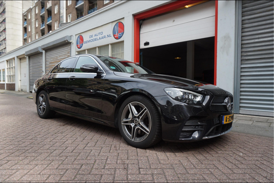 Mercedes-Benz E-Klasse 200 d Business Solution AMG | NL AUTO | 1ste Eigenaar | Dealer onderhouden | Panoramadak | Sfeerverlichting | Leder | 360 camera | Cruise + Lane | Burmester Mercedes-Benz E-Klasse 200 d Business Solution AMG | NL AUTO | 1ste Eigenaar | Dealer onderhouden | Panoramadak | Sfeerverlichting | Leder | 360 camera | Cruise + Lane | Burmester