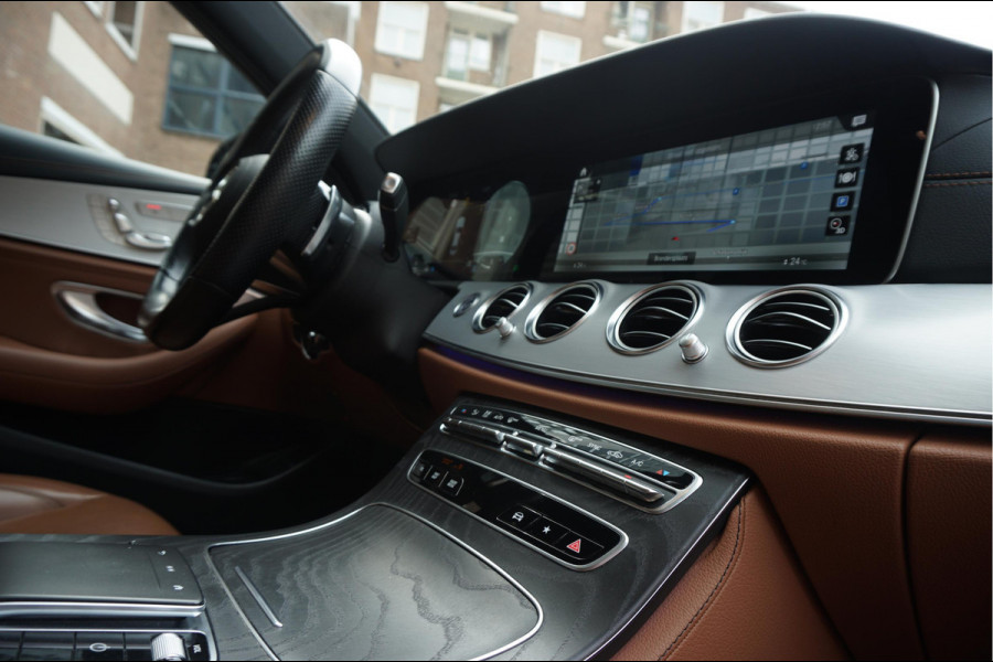 Mercedes-Benz E-Klasse 200 d Business Solution AMG | NL AUTO | 1ste Eigenaar | Dealer onderhouden | Panoramadak | Sfeerverlichting | Leder | 360 camera | Cruise + Lane | Burmester Mercedes-Benz E-Klasse 200 d Business Solution AMG | NL AUTO | 1ste Eigenaar | Dealer onderhouden | Panoramadak | Sfeerverlichting | Leder | 360 camera | Cruise + Lane | Burmester
