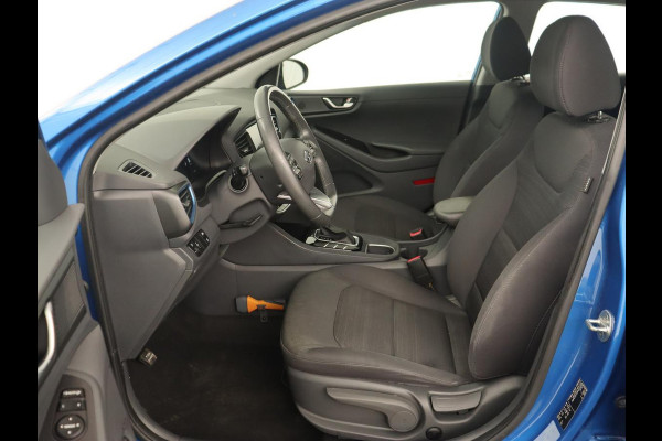 Hyundai IONIQ 1.6 GDi Comfort | Xenon | Carplay | Camera | Adaptive cruise | Keyless | Navigatie | Parkeerhulp | Climate control