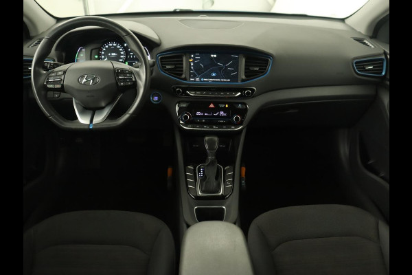 Hyundai IONIQ 1.6 GDi Comfort | Xenon | Carplay | Camera | Adaptive cruise | Keyless | Navigatie | Parkeerhulp | Climate control