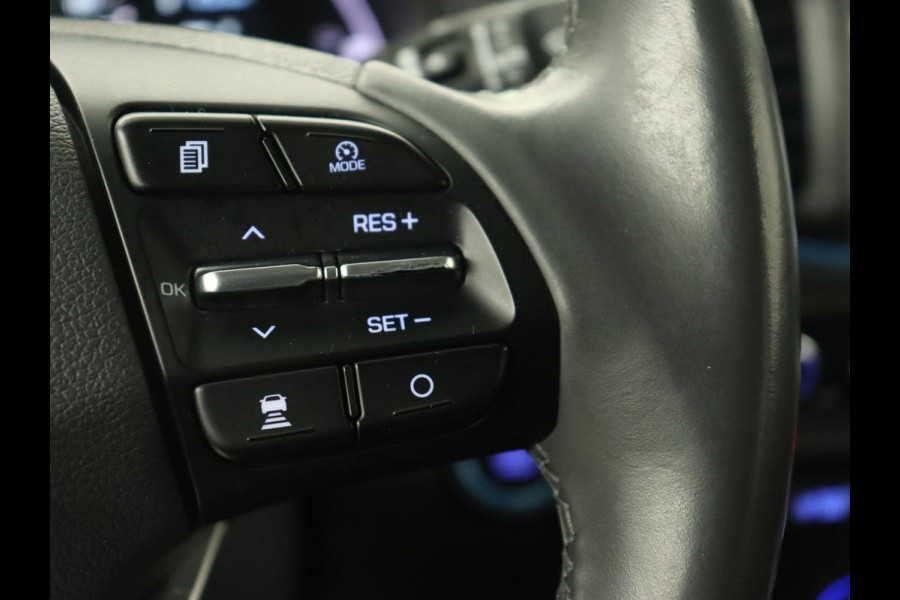 Hyundai IONIQ 1.6 GDi Comfort | Xenon | Carplay | Camera | Adaptive cruise | Keyless | Navigatie | Parkeerhulp | Climate control