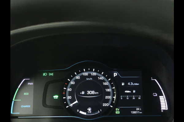 Hyundai IONIQ 1.6 GDi Comfort | Xenon | Carplay | Camera | Adaptive cruise | Keyless | Navigatie | Parkeerhulp | Climate control