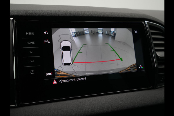Škoda Karoq 1.5 TSI ACT 150pk DSG Sportline Business Navigatie CantonSound Stoelverwarming Camera Carplay Sideassist 199