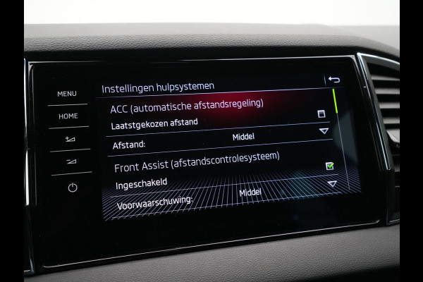 Škoda Karoq 1.5 TSI ACT 150pk DSG Sportline Business Navigatie CantonSound Stoelverwarming Camera Carplay Sideassist 199