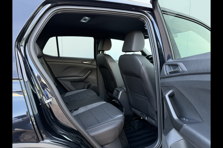 Volkswagen T-Cross 1.5 TSI 150pk DSG R-Line | Acc | Lane | Camera Volkswagen T-Cross 1.5 TSI 150pk DSG R-Line | Acc | Lane | Camera