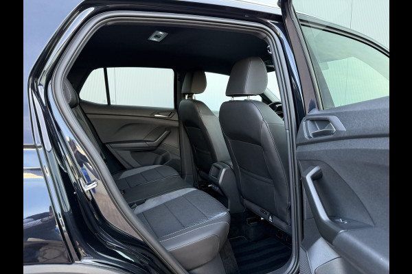 Volkswagen T-Cross 1.5 TSI 150pk DSG R-Line | Acc | Lane | Camera Volkswagen T-Cross 1.5 TSI 150pk DSG R-Line | Acc | Lane | Camera