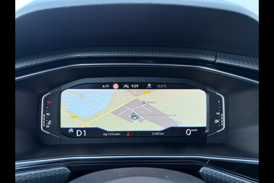 Volkswagen T-Cross 1.5 TSI 150pk DSG R-Line | Acc | Lane | Camera Volkswagen T-Cross 1.5 TSI 150pk DSG R-Line | Acc | Lane | Camera