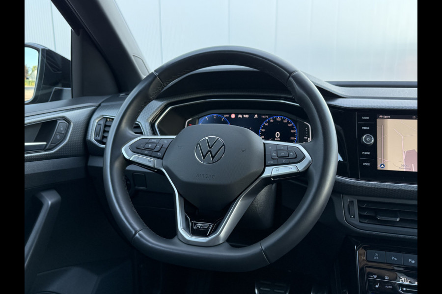 Volkswagen T-Cross 1.5 TSI 150pk DSG R-Line | Acc | Lane | Camera Volkswagen T-Cross 1.5 TSI 150pk DSG R-Line | Acc | Lane | Camera