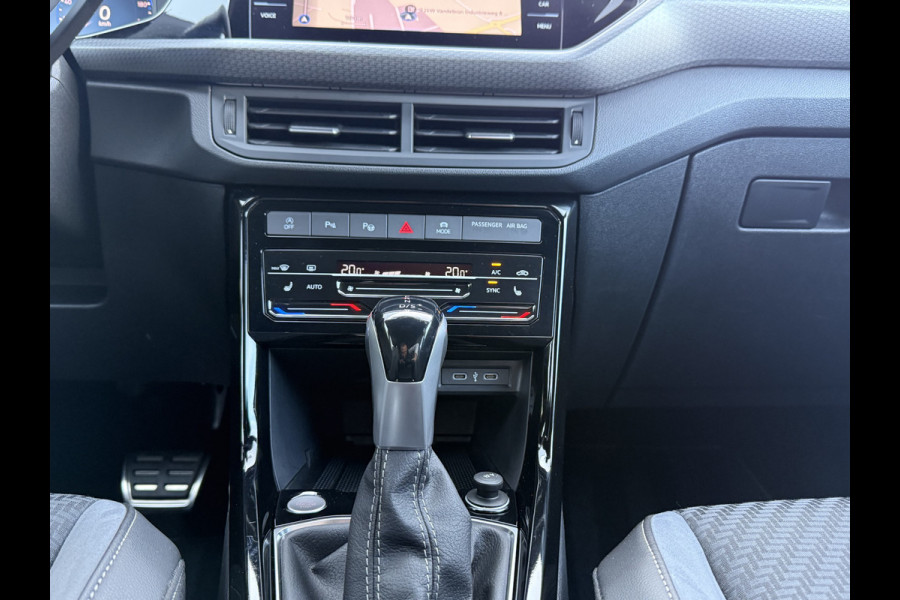 Volkswagen T-Cross 1.5 TSI 150pk DSG R-Line | Acc | Lane | Camera Volkswagen T-Cross 1.5 TSI 150pk DSG R-Line | Acc | Lane | Camera