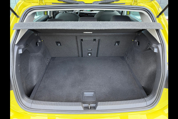 Volkswagen Golf 1.5 eTSI Style - Automaat - Pano/schuifdak - Navi - Camera - Org.NL