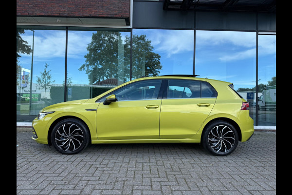 Volkswagen Golf 1.5 eTSI Style - Automaat - Pano/schuifdak - Navi - Camera - Org.NL
