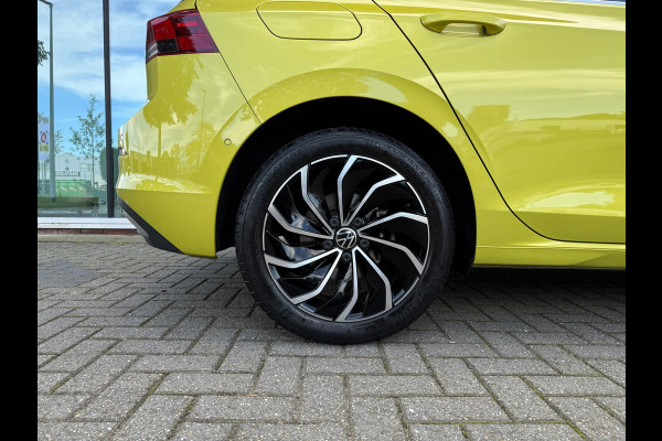 Volkswagen Golf 1.5 eTSI Style - Automaat - Pano/schuifdak - Navi - Camera - Org.NL
