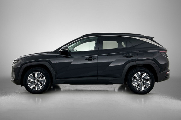Hyundai Tucson 1.6 T-GDI HEV Comfort Automaat (TREKHAAK, NAVIGATIE, TREKHAAK, CARPLAY, STOELVERWARMING, CAMERA, 1e EIGENAAR)