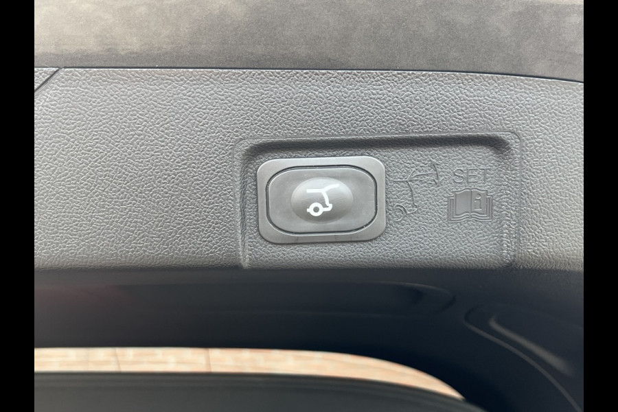 Ford Puma 1.0 EB Hyb ST-Line X Automaat | Panodak | Winterpack | Trekhaak Ford Puma 1.0 EB Hyb ST-Line X Automaat | Panodak | Winterpack | Trekhaak