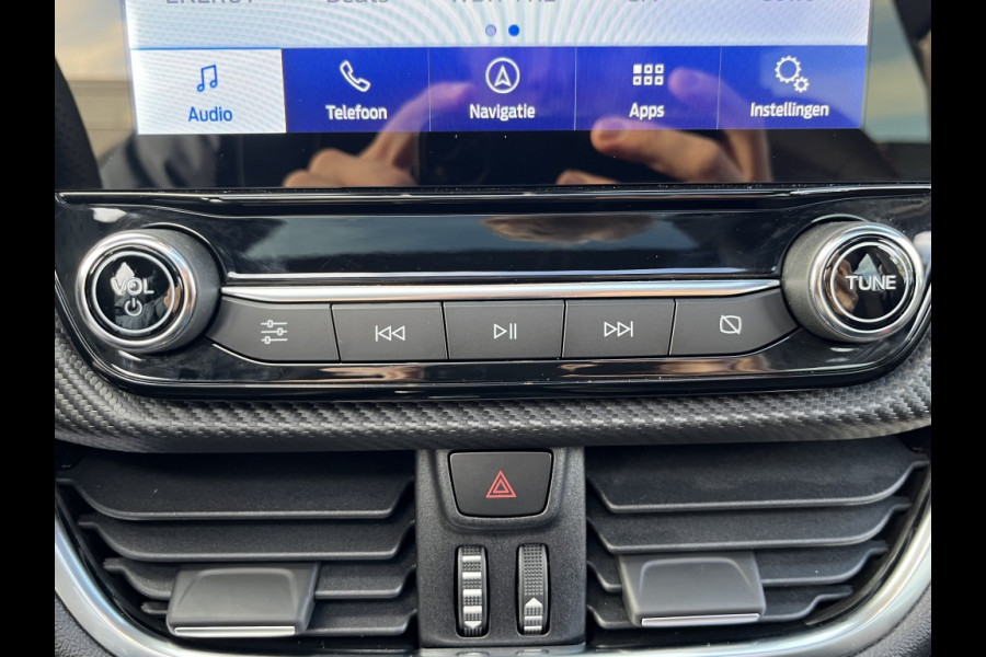 Ford Puma 1.0 EB Hyb ST-Line X Automaat | Panodak | Winterpack | Trekhaak Ford Puma 1.0 EB Hyb ST-Line X Automaat | Panodak | Winterpack | Trekhaak