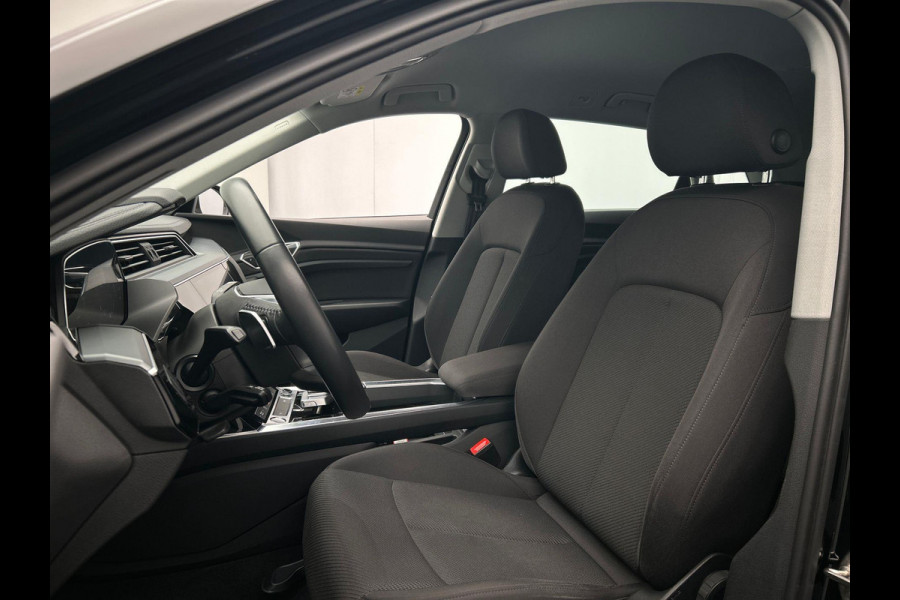 Audi e-tron 50 quattro edition 71 kWh Origineel NL Virtual Navigatie Audi e-tron 50 quattro edition 71 kWh Origineel NL Virtual Navigatie