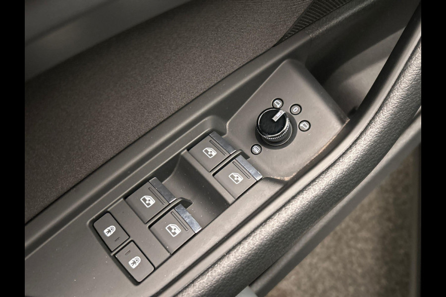 Audi e-tron 50 quattro edition 71 kWh Origineel NL Virtual Navigatie Audi e-tron 50 quattro edition 71 kWh Origineel NL Virtual Navigatie