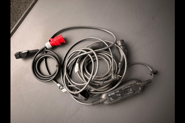 Audi e-tron 50 quattro edition 71 kWh Origineel NL Virtual Navigatie Audi e-tron 50 quattro edition 71 kWh Origineel NL Virtual Navigatie