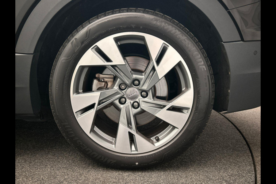 Audi e-tron 50 quattro edition 71 kWh Origineel NL Virtual Navigatie Audi e-tron 50 quattro edition 71 kWh Origineel NL Virtual Navigatie