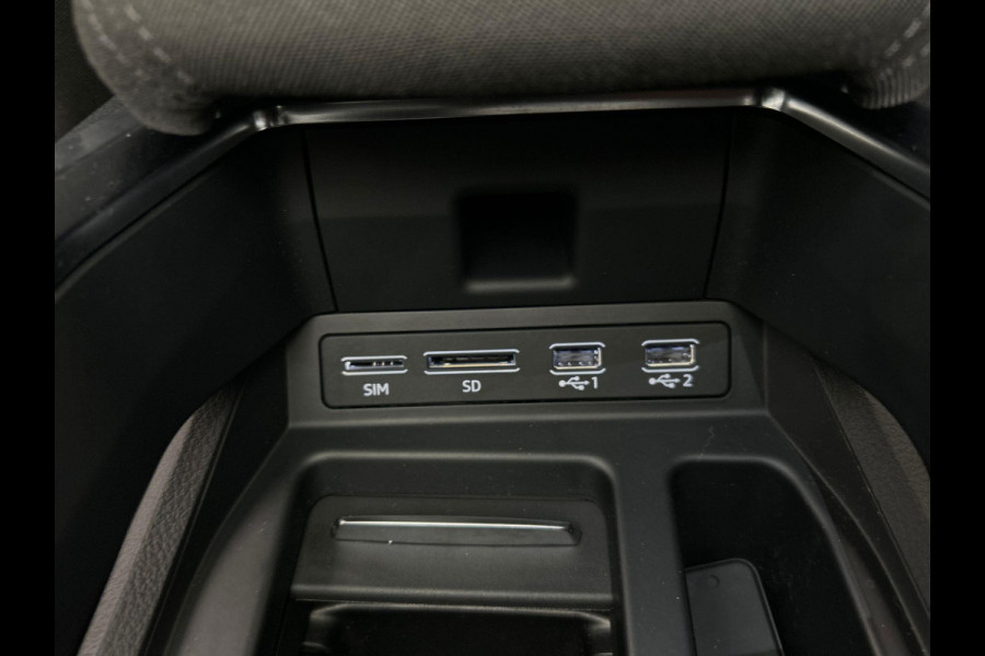 Audi e-tron 50 quattro edition 71 kWh Origineel NL Virtual Navigatie Audi e-tron 50 quattro edition 71 kWh Origineel NL Virtual Navigatie