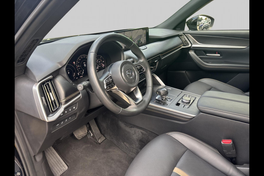 Mazda CX-80 2.5 e-SkyActiv PHEV Homura Plus 7-zitter Uitklapbare trekhaak | klasse III alarm | meest luxe uitvoering