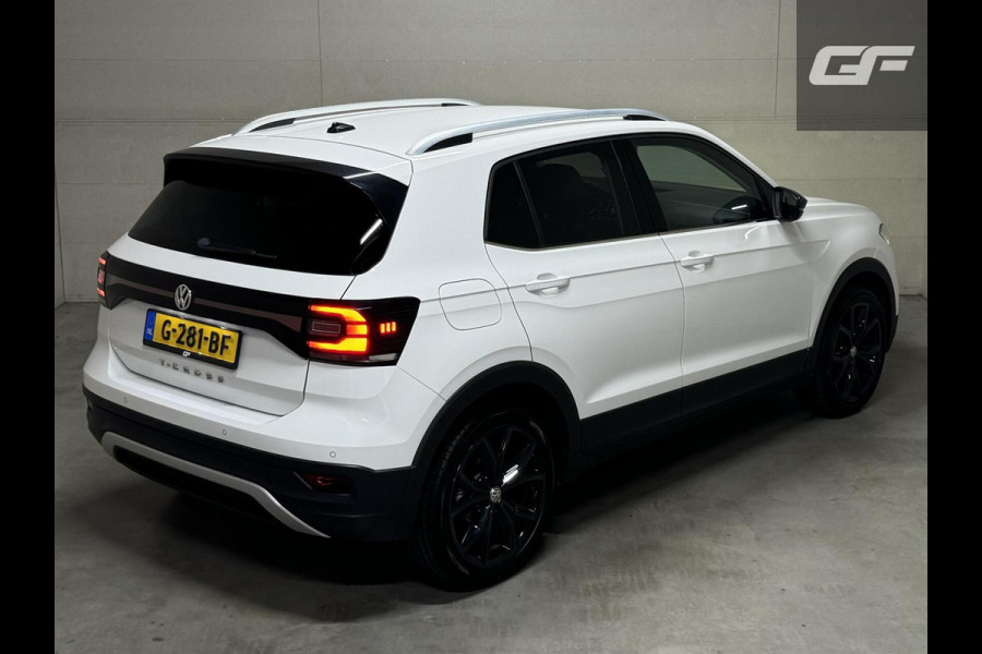Volkswagen T-Cross 1.0 TSI Design Edition DSG Carplay ACC NAP Volkswagen T-Cross 1.0 TSI Design Edition DSG Carplay ACC NAP
