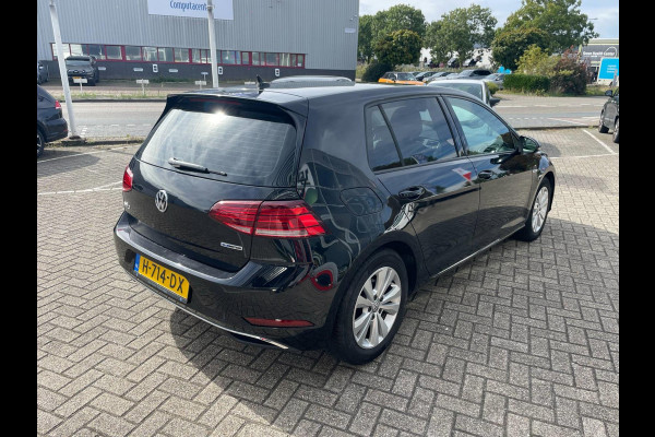 Volkswagen Golf 1.5 TSI Comfortline / CarPlay