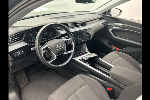Audi e-tron E-tron 50 quattro Launch edition 71 kWh Origineel NL Virtual Audi e-tron E-tron 50 quattro Launch edition 71 kWh Origineel NL Virtual