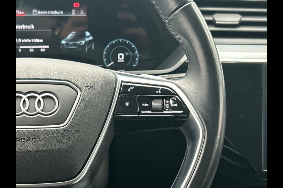 Audi e-tron E-tron 50 quattro Launch edition 71 kWh Origineel NL Virtual Audi e-tron E-tron 50 quattro Launch edition 71 kWh Origineel NL Virtual