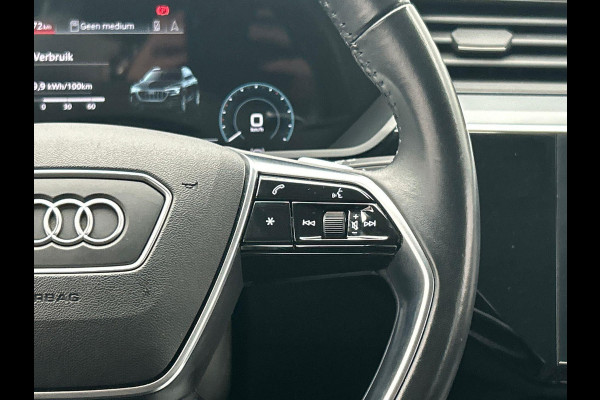 Audi e-tron E-tron 50 quattro Launch edition 71 kWh Origineel NL Virtual Audi e-tron E-tron 50 quattro Launch edition 71 kWh Origineel NL Virtual