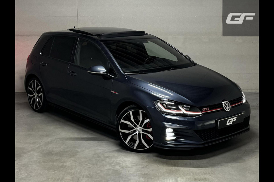Volkswagen Golf 2.0 TSI GTI Performance Pano Virtual Sfeer Trekh.