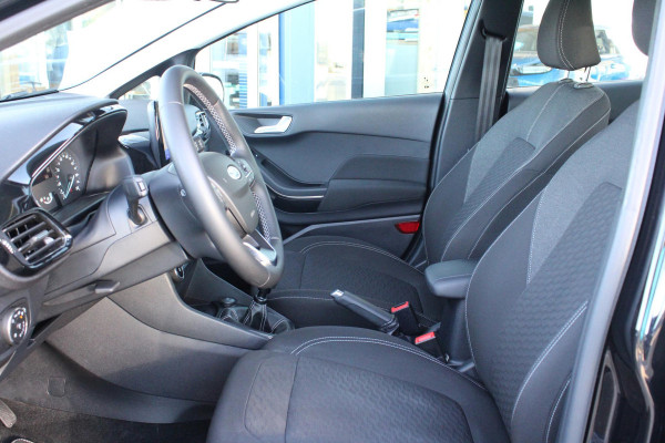 Ford Fiesta 1.0 EcoBoost Hybrid Titanium Bellen voor bezichtiging! | Cruise Control | Navigatie | Airco |