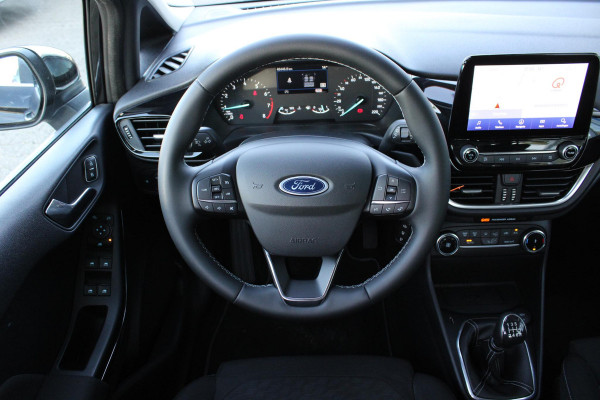 Ford Fiesta 1.0 EcoBoost Hybrid Titanium Bellen voor bezichtiging! | Cruise Control | Navigatie | Airco |