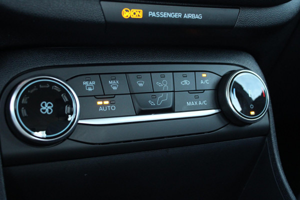 Ford Fiesta 1.0 EcoBoost Hybrid Titanium Bellen voor bezichtiging! | Cruise Control | Navigatie | Airco |