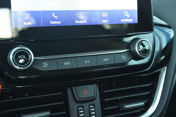 Ford Fiesta 1.0 EcoBoost Hybrid Titanium Bellen voor bezichtiging! | Cruise Control | Navigatie | Airco |