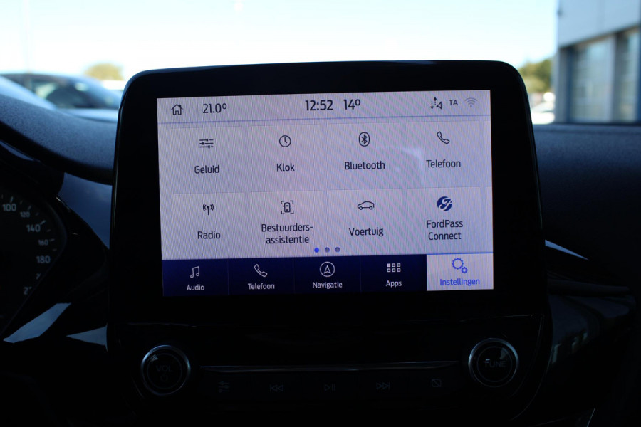Ford Fiesta 1.0 EcoBoost Hybrid Titanium Bellen voor bezichtiging! | Cruise Control | Navigatie | Airco |