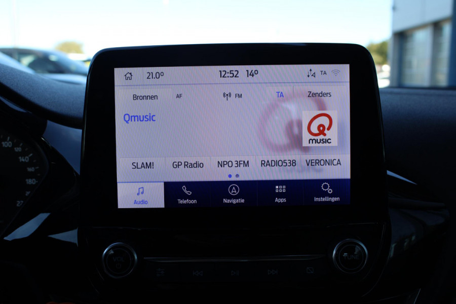 Ford Fiesta 1.0 EcoBoost Hybrid Titanium Bellen voor bezichtiging! | Cruise Control | Navigatie | Airco |