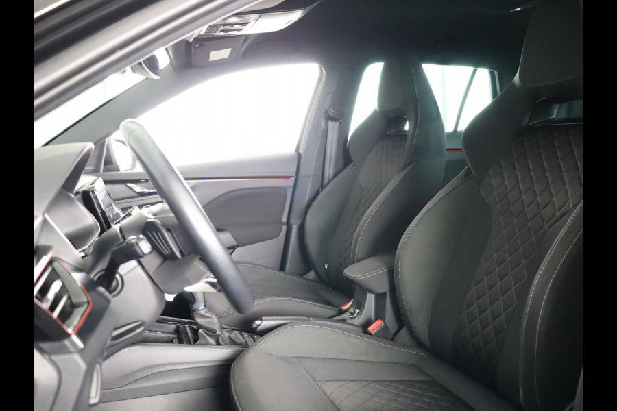 Škoda SCALA 1.0 TSI Sport Business 110pk Automaat | Navigatie via App | Parkeersensoren voor en achter | Cruise controle