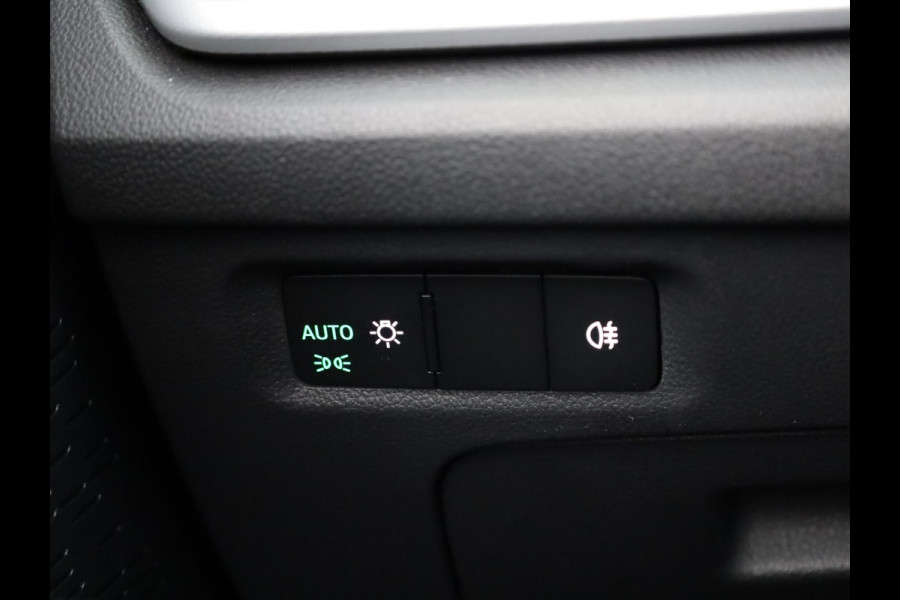 Škoda Octavia Combi 1.5 TSI MHEV Business Edition Plus 115 pk Automaat (DSG) | Verlengde garantie | Navigatie | Parkeersensoren | Achteruitrijcamera | Adaptieve cruise control | Stoelverwarming |