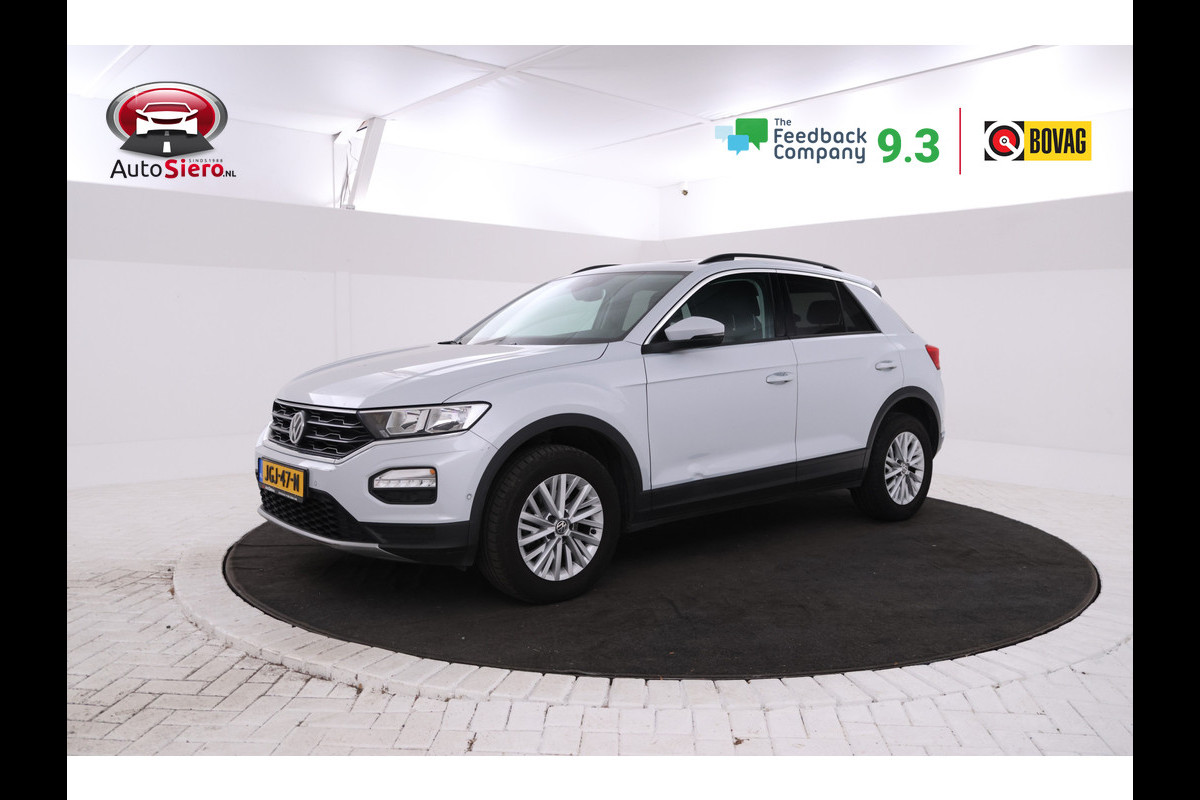 Volkswagen T-Roc 1.5 TSI Sport Automaat, Apple carplay, Panorama Volkswagen T-Roc 1.5 TSI Sport Automaat, Apple carplay, Panorama
