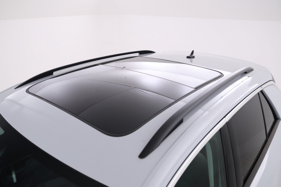Volkswagen T-Roc 1.5 TSI Sport Automaat, Apple carplay, Panorama