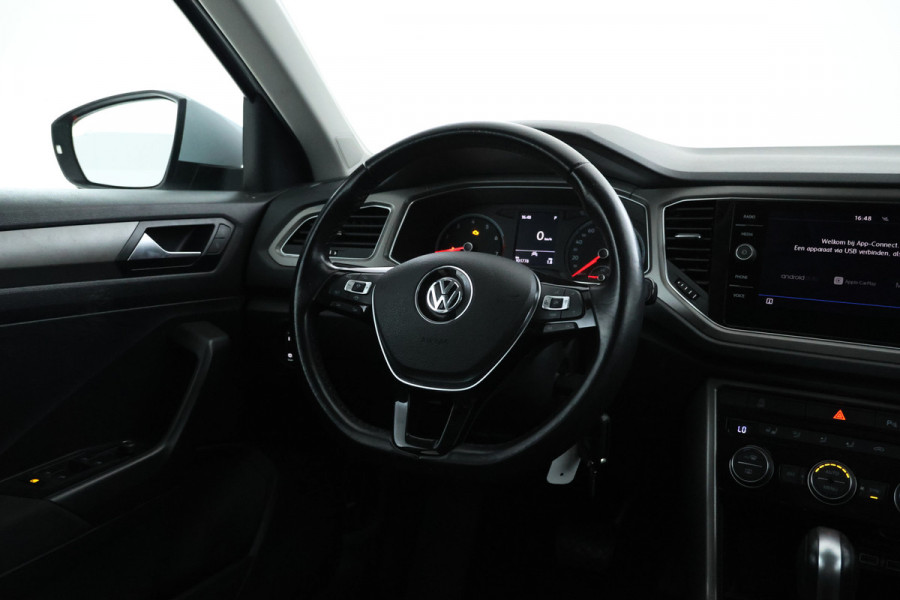 Volkswagen T-Roc 1.5 TSI Sport Automaat, Apple carplay, Panorama