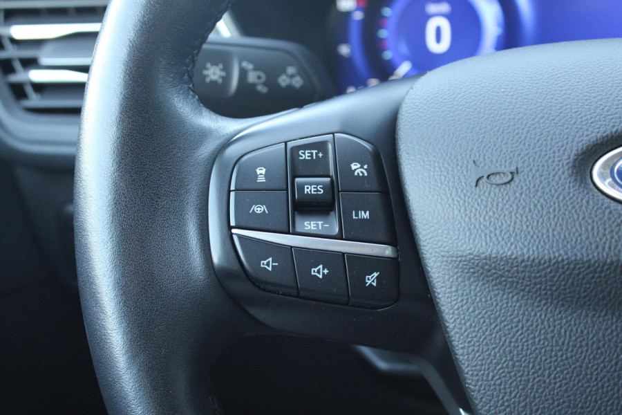 Ford Kuga 2.5 PHEV Titanium | Adaptive cruise control | Winter Pack | Head up Display | Dodehoeksensoren | Camera | 1.500 kg trekgewicht