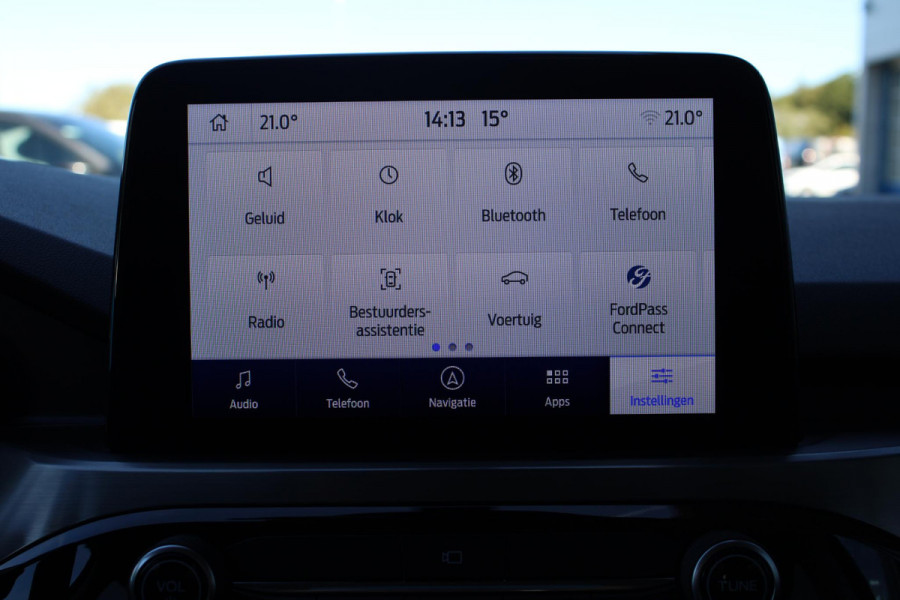 Ford Kuga 2.5 PHEV Titanium | Adaptive cruise control | Winter Pack | Head up Display | Dodehoeksensoren | Camera | 1.500 kg trekgewicht